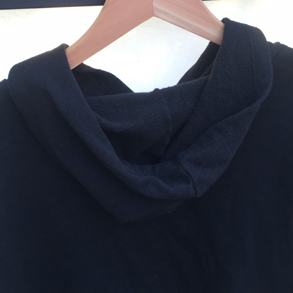 ⬇️ 2 Marked Listings for $25 - Classic Black Raw Hemmed Pullover Hoodie - Picture 5 of 5